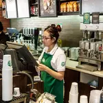 I Overheard a Starbucks Staff Meeting. Here Are 4 Lessons for Any CEO