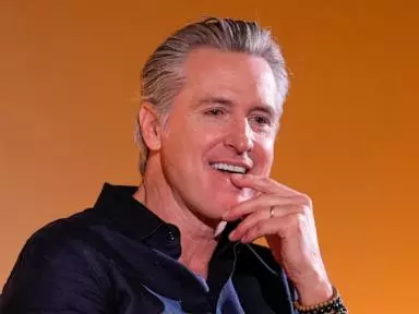 California Gov. Gavin Newsom signs laws to protect workers from AI risks