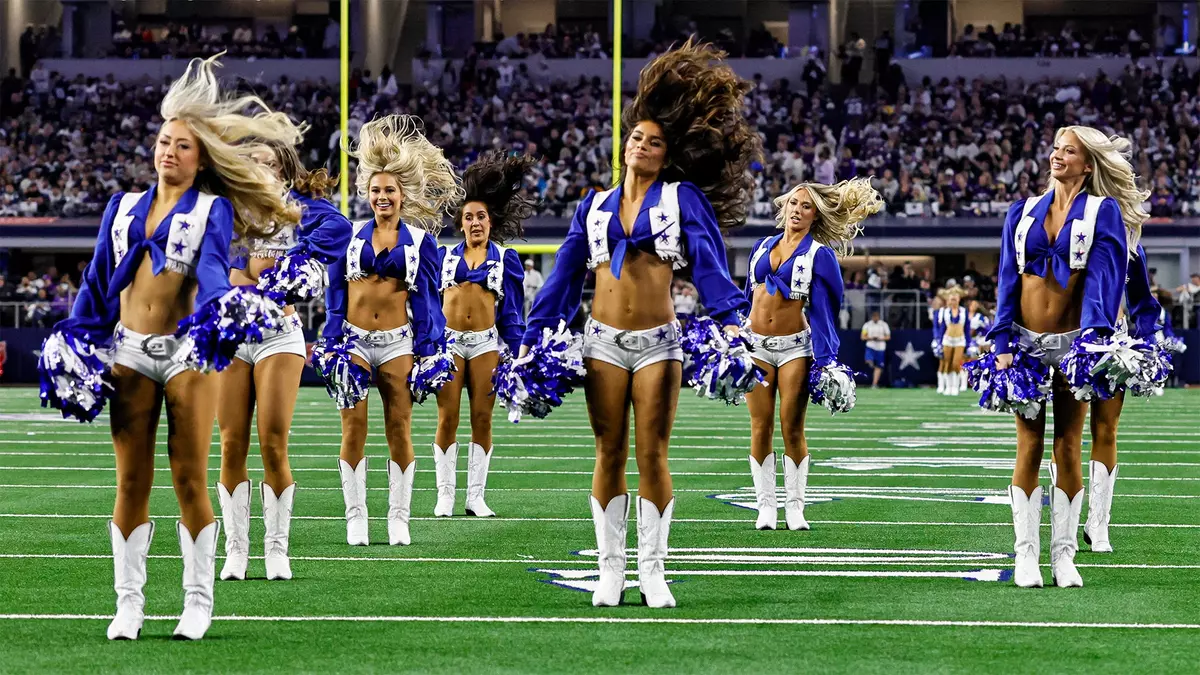 The Dallas Cowboys Cheerleaders Aren’t the First to Unionize. This Attempt Has 1 Crucial Advantage