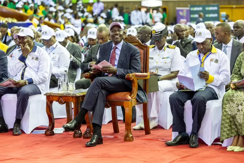 President Ruto promises honouring teachers' plea of shortening CBA cycle to two years 
