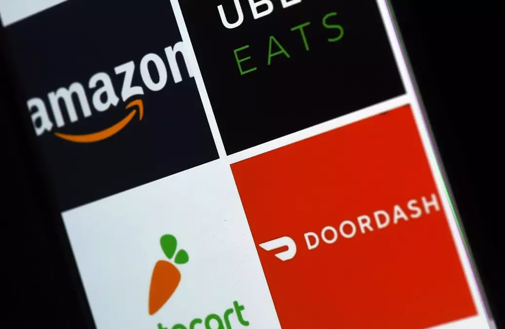 A possible DoorDash-Instacart deal is all about keeping up with Walmart and Amazon, analysts say