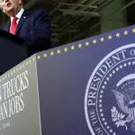 Trump urges daylight saving time bill supporters to personally call Sen. Cotton