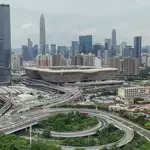 1,500 Hong Kong residents tour revamped Huanggang Port border crossing