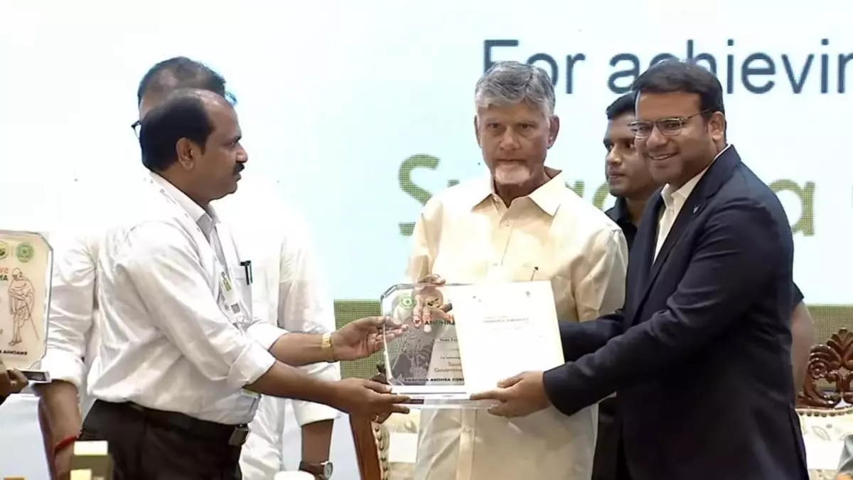 Vizag’s Swachh Andhra awards honour 68 recipients