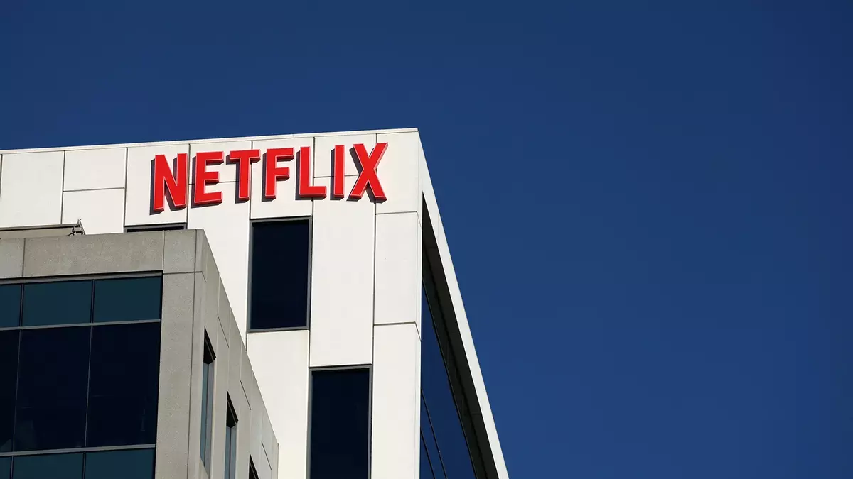 Netflix Is Cutting 6% of Its Workforce Despite Growing Revenue. Here’s Why Experts Aren’t Surprised