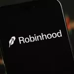 Robinhood sees surge in bitcoin, gold prediction markets as traders move beyond sports