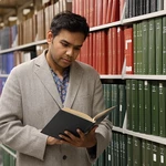 Can scientists reliably tell if a novel is written using AI?