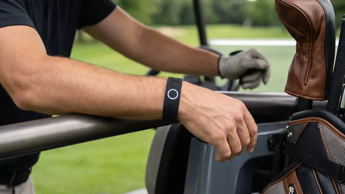 This 19-Year-Old Founder Just Raised $10 Million to Build an AI Assistant You Can Wear