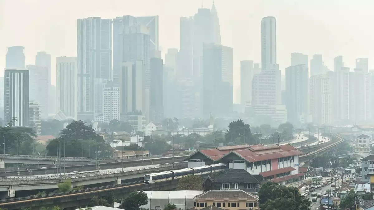 3 siblings killed in Malaysia crash after insisting on going to haze-closed school