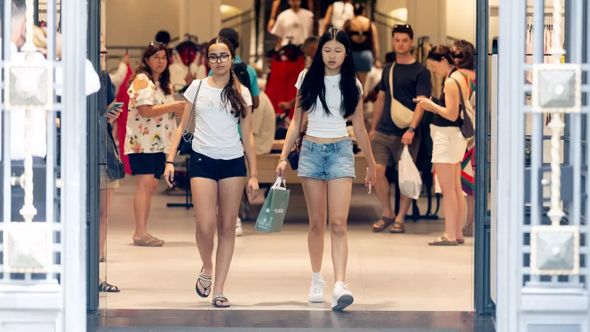 Lululemon’s New CEO Is Betting on Product Innovation. 9,000 Teens Point to a Different Problem
