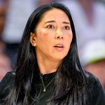 Golden State Valkyries coach collapses mid-game during WNBA playoffs
