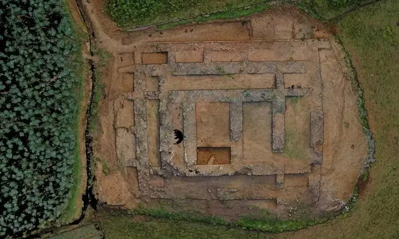 Archaeologists discover ancient structure at Jandial in KP near Sirkap