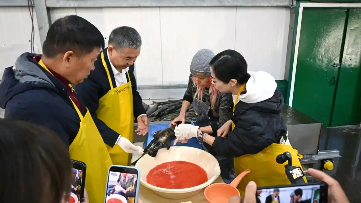 Chinese business visit to Kuril Islands will do nothing to ease tensions in Tokyo