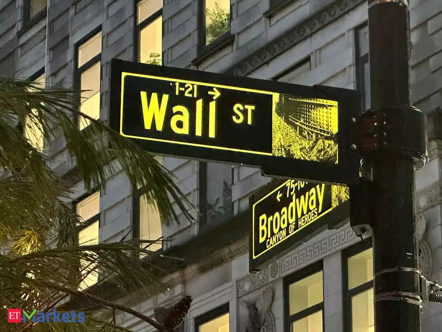 Nasdaq rises 1%, Dow, S&P close higher as weak jobs data tempers rate hike bets 