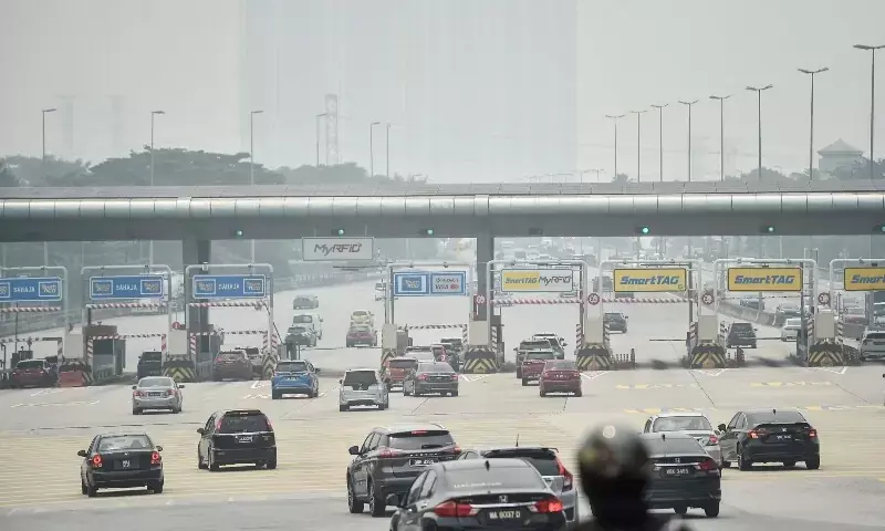Malaysia closes schools in capital, parts of country due to haze