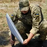 Starlink limit hits Ukraine's drones. The battlefield depends on SpaceX