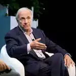 ‘What you don’t know is greater than anything you do know’: How Ray Dalio would build a portfolio to withstand a popping AI bubble