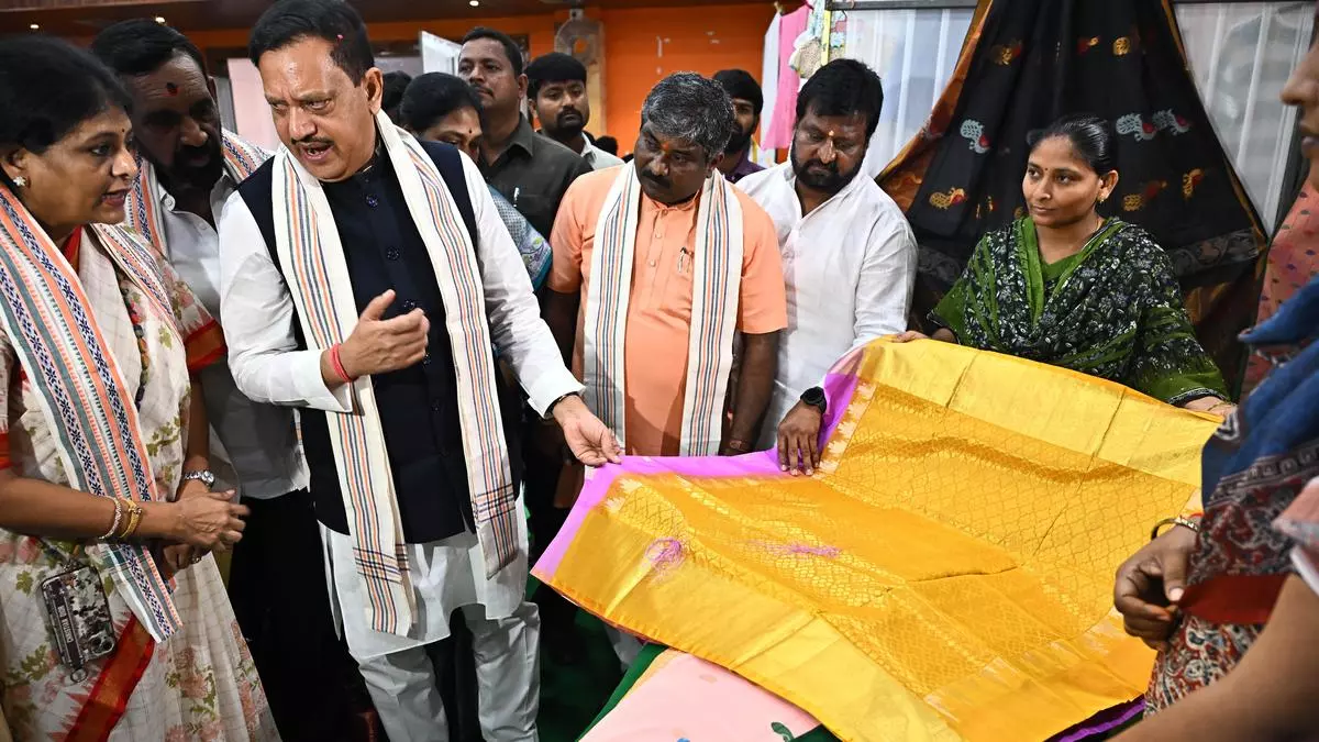 Swadeshi products can strengthen self-reliance, says BJP
