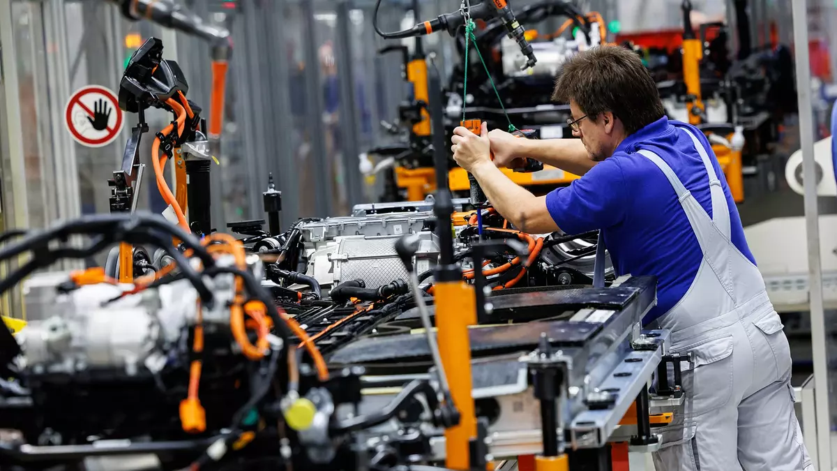 Volkswagen Says a Salary Freeze is ‘Speculation.’ Its Employees Still Got the Message