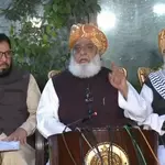 Fazl accuses govt of reneging on commitments after seeking his mediation with PTI