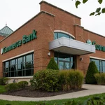 Commerce Bancshares Net Income Rises as Acquisitions Expand Investment Banking and Wealth Services