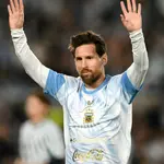 Messi bids farewell to Argentina fans in emotional international finale