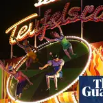 Women given free cycling shorts to prevent upskirting on Oktoberfest amusement ride