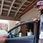 Breast cancer survivor attributes recovery to kindness of hospital valet