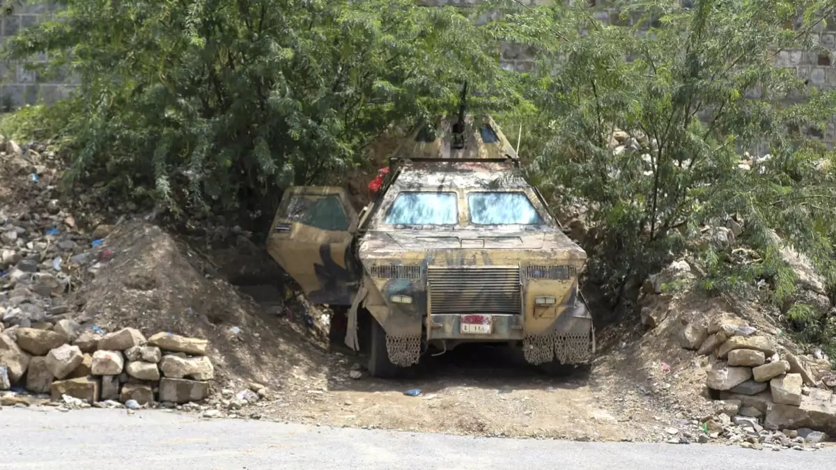 Yemeni government forces seize control of Bab el-Mandeb Strait, minister says