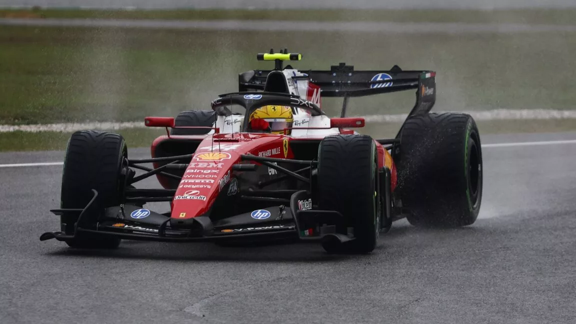 F1 in Bahrain... in Malaysia: The race needed a software update to start