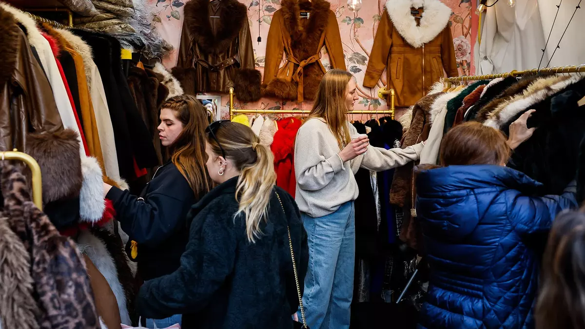 Super El Niño Could Stock Small Retailers for the Wrong Winter. Weak Sales Aren’t the Only Risk