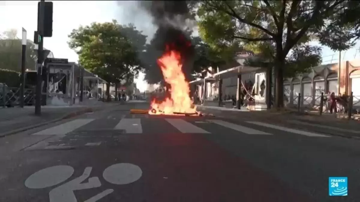 French school protests continue with larger demonstrations set for Tuesday