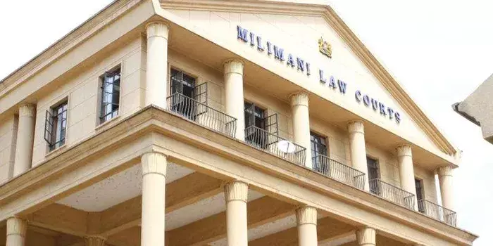 Court Explains When Consultants Can Claim Employee Benefits