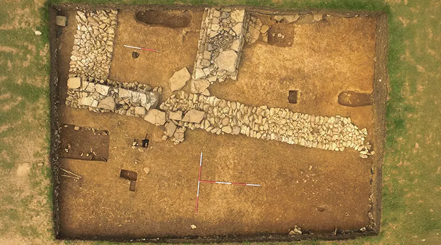 Social dynamics of toxic metal industry in medieval Europe