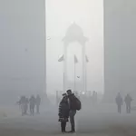 India capital steps up air pollution controls ahead of winter