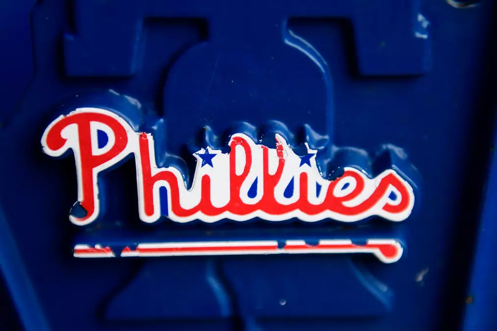 Phillies Cut Ties With 11-Year MLB Shortstop After Disappointing Season