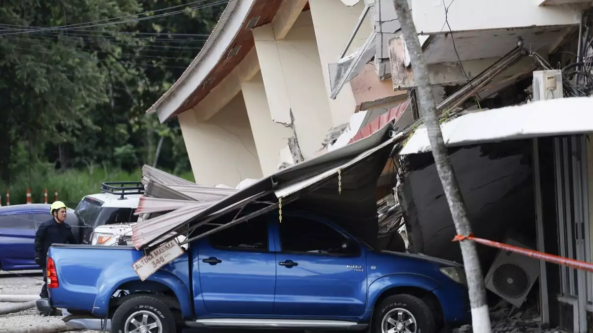 Panama rocked by 2 powerful earthquakes, multiple aftershocks