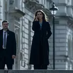 Netflix's Best New Show Debuts With 100% Rotten Tomatoes Score As Spending Soars Past $250 Million