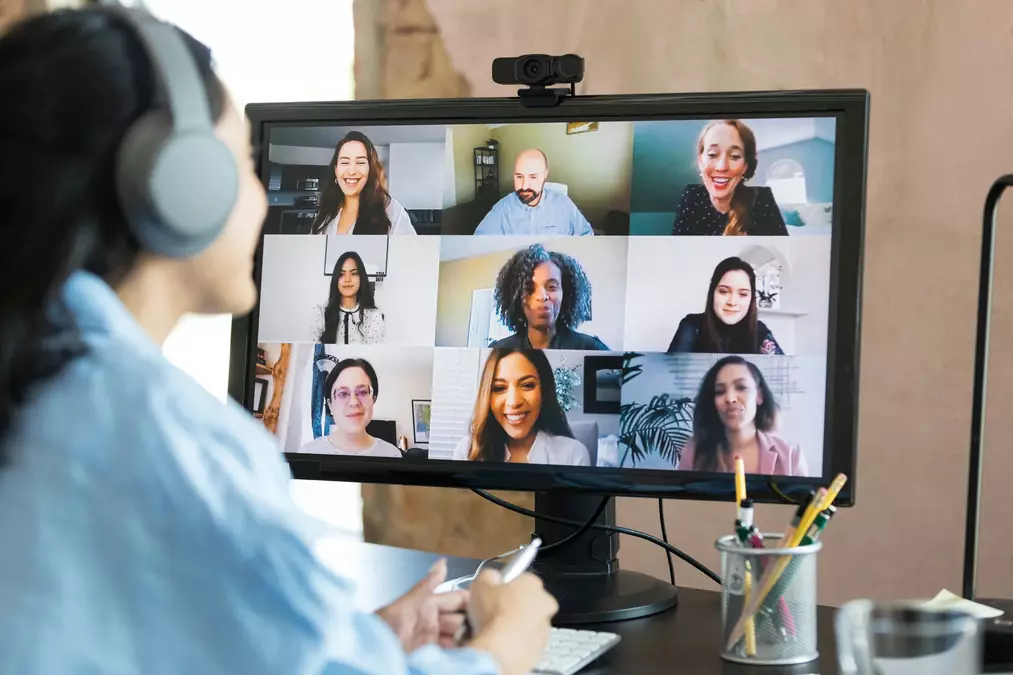 What the Key to Happiness? 13 Top Experts Got on a Zoom Call to Find the Definitive Answer