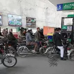 Petrol price down by Rs2.93 per litre, high-speed diesel's rate up by Re0.61