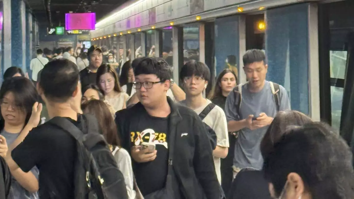Hong Kong MTR trains skip Lam Tin station after smoke reported on platform