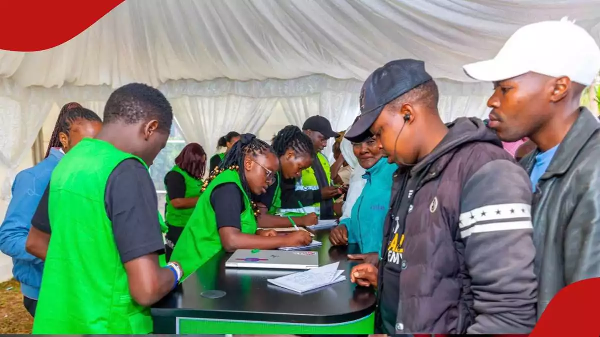 Safaricom offers free airtime to Kenyans, outlines eligibility conditions