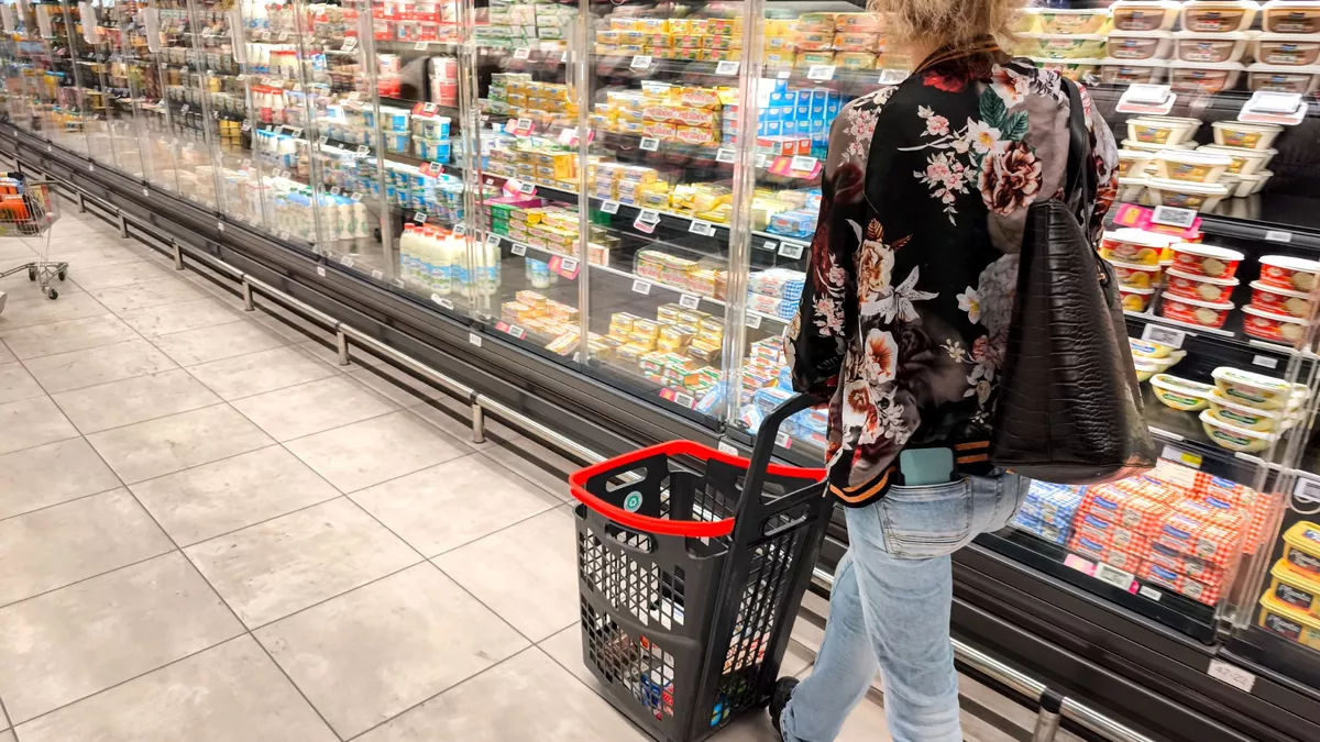 Hackers activate automatic defrosting accross European supermarket fridges