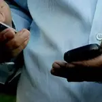 Mobile services reportedly non-functional in parts of Peshawar ahead of PTI march’s expected arrival