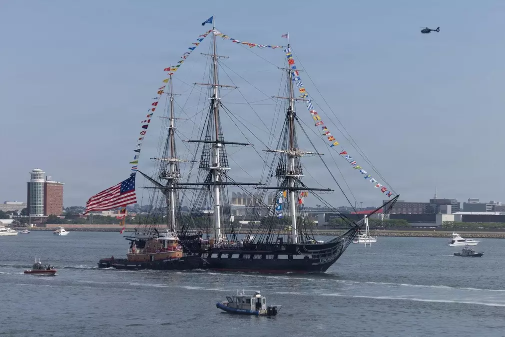 US Navy’s Oldest Commissioned Warship Has Its 79th Commanding Officer