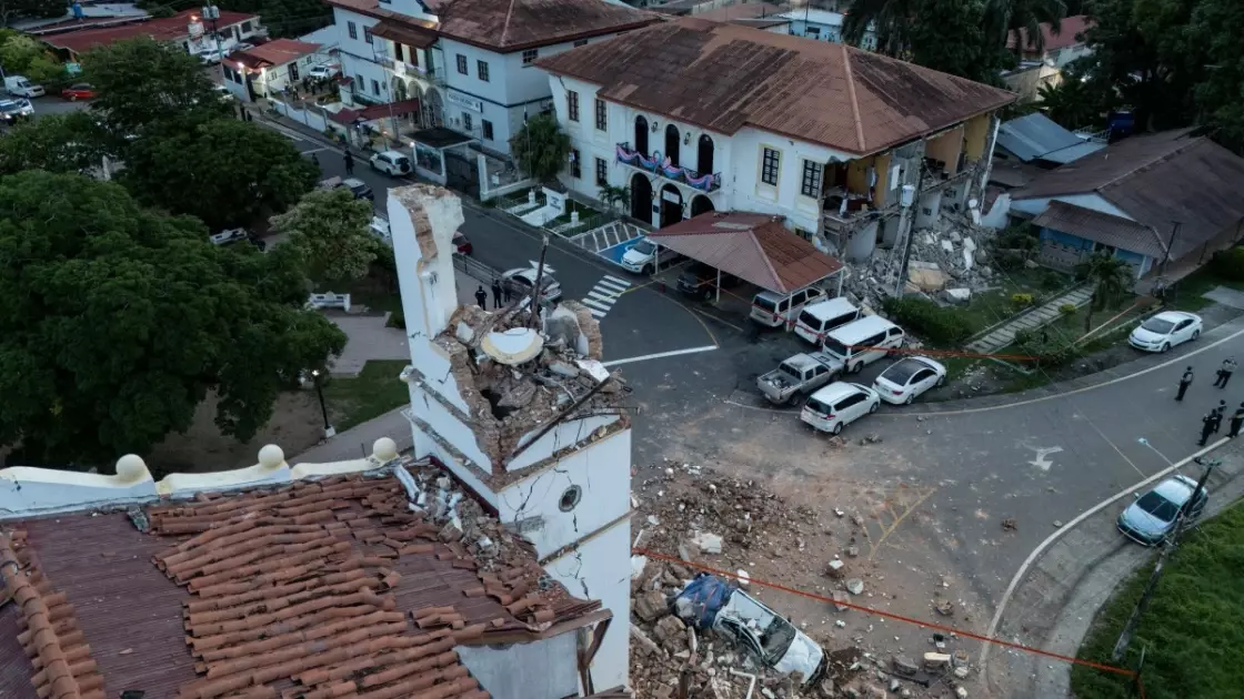 Major earthquake hits Panama, injures at least 27