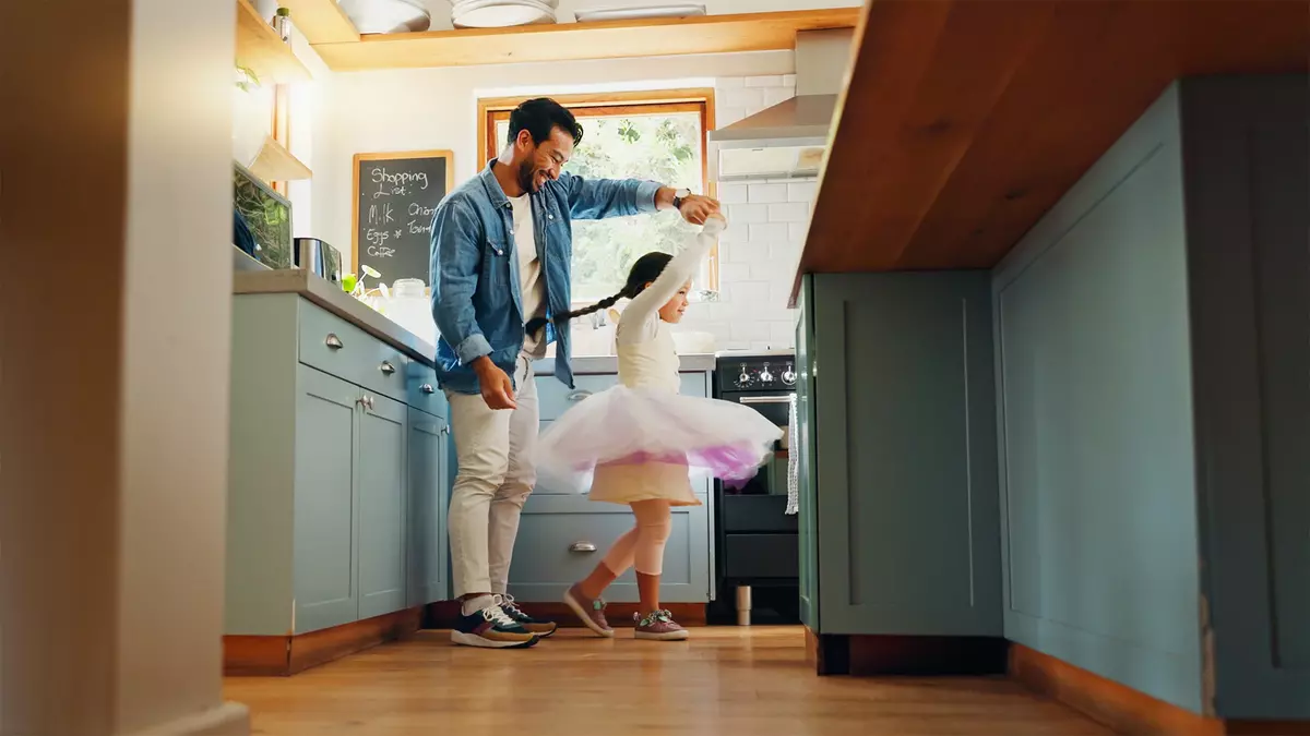 What Is the ‘Daughter Effect’? The Surprising Reason Male Bosses Are Hiring More Women—and Paying Them Better