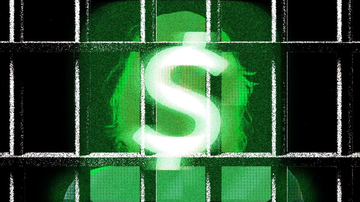 Woman charged with computer fraud due to scam CashApp account being in her name