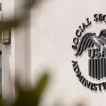 72 Million Americans Will See Larger Social Security Checks Next Year. Here’s Your 2027 Raise
