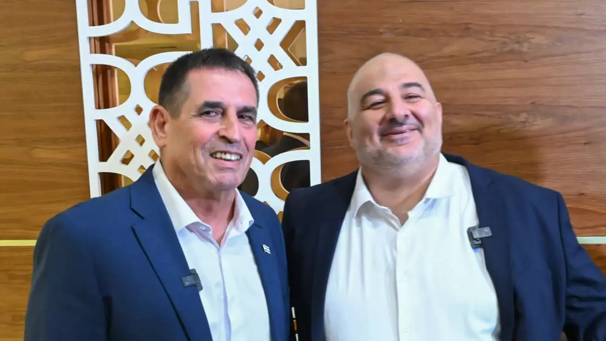 Supreme Court allows Ofer Cassif, Ra'am, Joint List to run in 26th Knesset election